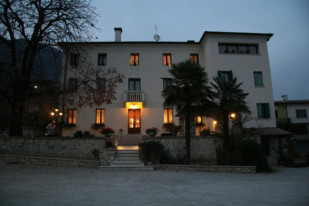 Locanda Alla Posta Borso del Grappa Extérieur photo